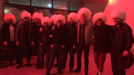 Бой Хабиба Нурмагомедова в Дагестане смотрят в кинотеатрах.