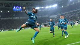 3 апреля. Турин. "Ювентус" - "Реал" - 0:3. 72-я минута. МАРСЕЛУ празднует третий мяч в ворота туринцев.