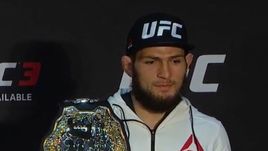 Хабиб НУРМАГОМЕДОВ с чемпионским поясом UFC.