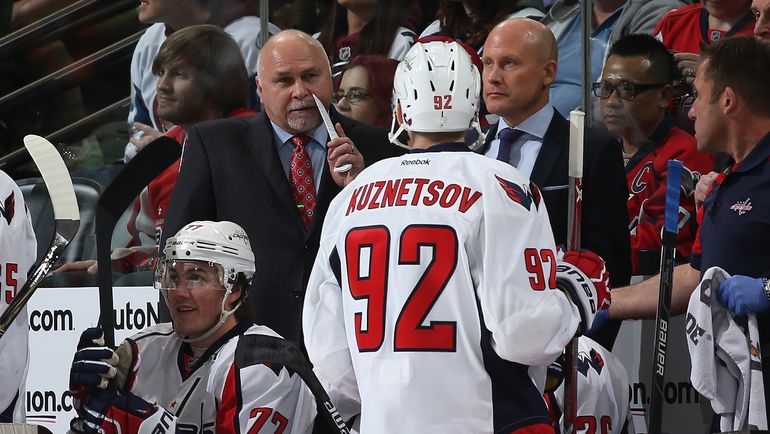 Барри ТРОТЦ и Евгений КУЗНЕЦОВ. Фото AFP Барри ТРОТЦ и Евгений КУЗНЕЦОВ. Фото AFP