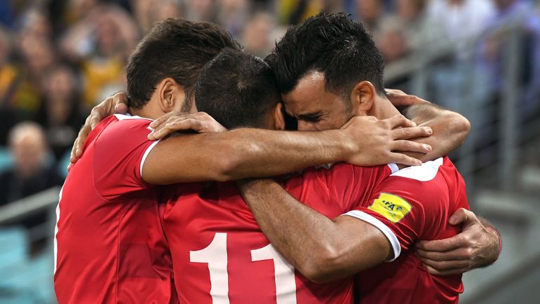 Футбольная сборная Сирии была близка к тому, чтобы добыть путевку на чемпионат мира-2018, но в итоге не прошла отбор. Фото REUTERS Футбольная сборная Сирии была близка к тому, чтобы добыть путевку на чемпионат мира-2018, но в итоге не прошла отбор. Фото REUTERS