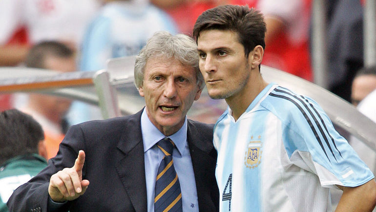 Хосе Нестор ПЕКЕРМАН и Хавьер ДЗАНЕТТИ. Фото REUTERS Хосе Нестор ПЕКЕРМАН и Хавьер ДЗАНЕТТИ. Фото REUTERS