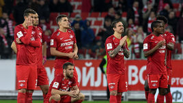 Среда. Москва. "Спартак" - "Тосно" - 1:1, пенальти - 4:5. Эмоции красно-белых во время серии 11-метровых.