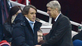 2013 год. Роберто МАНЧИНИ (слева) и Арсен ВЕНГЕР.