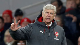 Главный тренер "Арсенала" Арсен ВЕНГЕР.