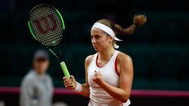 Елена ОСТАПЕНКО сравняла счет в матче Россия - Латвия.