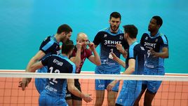 Суббота. Казань. "Зенит" Кз - "Зенит" СПб - 3:2. Казанцы переломили ход непростой игры.