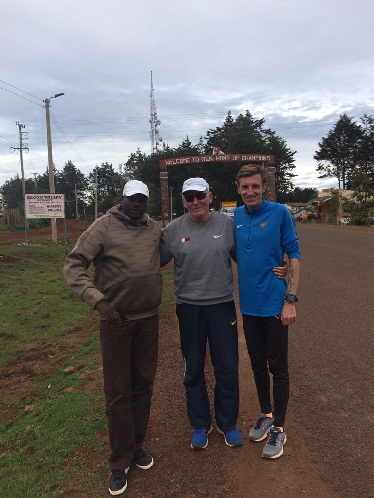 Степан КИСЕЛЕВ (справа) и Ренато КАНОВА (в центре). Фото из личного архива Степана Киселева Степан КИСЕЛЕВ (справа) и Ренато КАНОВА (в центре). Фото из личного архива Степана Киселева