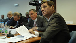 Станислав ПОЗДНЯКОВ и Александр ЖУКОВ.