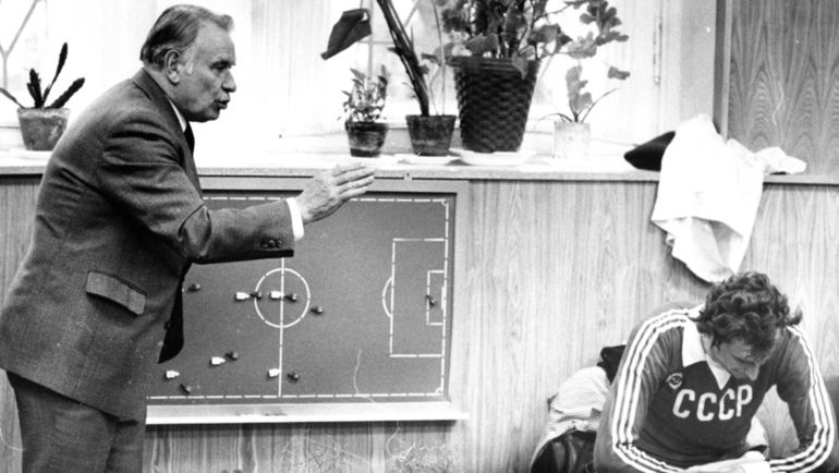 Константин БЕСКОВ и Юрий ГАВРИЛОВ. Фото Игорь УТКИН Константин БЕСКОВ и Юрий ГАВРИЛОВ. Фото Игорь УТКИН