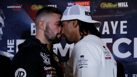 "Он хотел меня поцеловать". Хэй и Бэлью вновь устроили скандал