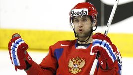 "Десять лет назад сборная сделала счастливой всю Россию". Интервью золотого капитана Алексея Морозова