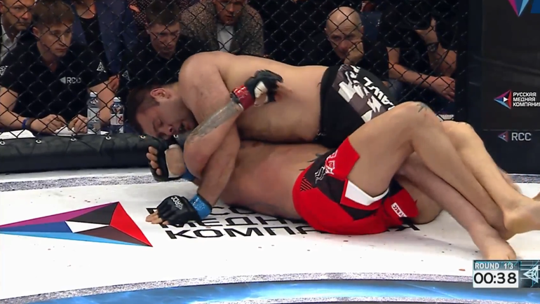 Сегодня. Екатеринбург. Александр ЕМЕЛЬЯНЕНКО против Габриэля ГОНЗАГИ. Сегодня. Екатеринбург. Александр ЕМЕЛЬЯНЕНКО против Габриэля ГОНЗАГИ.