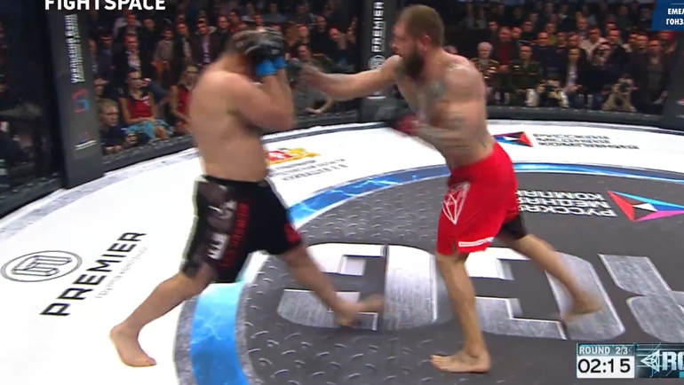 Сегодня. Екатеринбург. Александр ЕМЕЛЬЯНЕНКО против Габриэля ГОНЗАГИ. Сегодня. Екатеринбург. Александр ЕМЕЛЬЯНЕНКО против Габриэля ГОНЗАГИ.