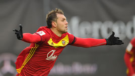 Артем ДЗЮБА.