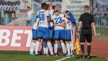 Оренбург и Самара вернулись в РФПЛ. Аленичев сыграет в "стыках"