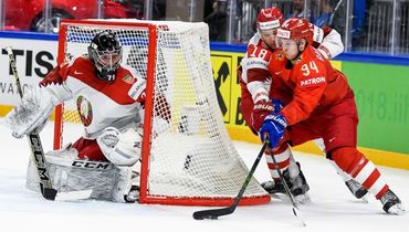 Трус играет в хоккей. Россия продолжать разрывать аутсайдеров