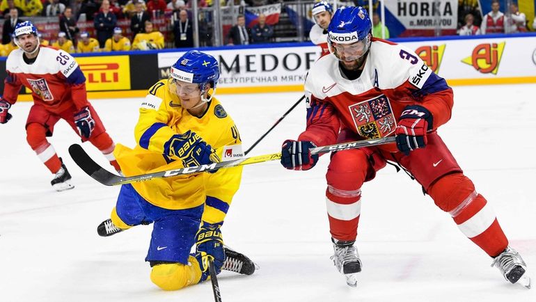 Радко ГУДАС (№3) - ключевой защитник сборной Чехии. Фото AFP Радко ГУДАС (№3) - ключевой защитник сборной Чехии. Фото AFP