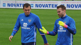 Артем ДЗЮБА и Игорь АКИНФЕЕВ.