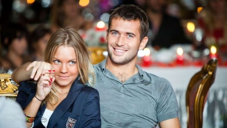 Александр КЕРЖАКОВ и Екатерина САФРОНОВА. Фото Твиттер Александр КЕРЖАКОВ и Екатерина САФРОНОВА. Фото Твиттер