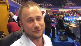 Как зовут тренера cборной Таиланда? Чудеса произношения от диктора