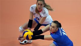 Сегодня. Екатеринбург. Россия - Голландия - 0:3. На приеме Ирина ВОРОНКОВА.