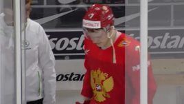 Кирилл КАПРИЗОВ после победного гола покидает штрафной бокс.