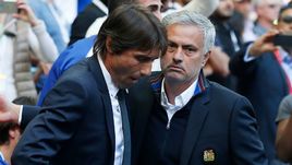 Сегодня. Лондон. "Челси" - "Манчестер Юнайтед" - 1:0. Антонио КОНТЕ и Жозе МОУРИНЬЮ.