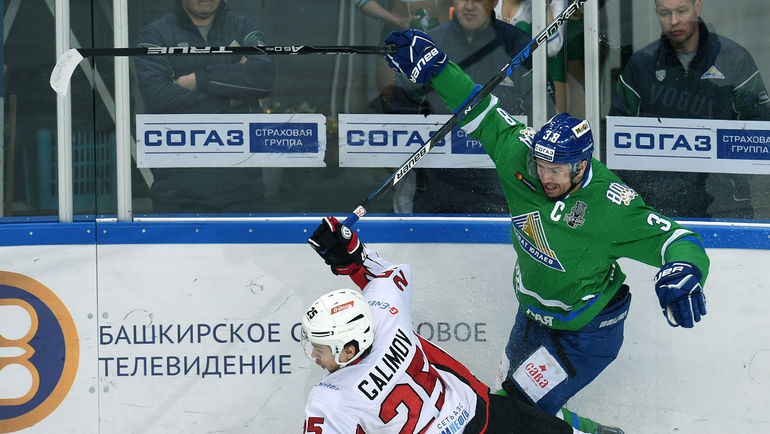 Илья ЗУБОВ (справа). Фото Владимир БЕЗЗУБОВ, photo.khl.ru Илья ЗУБОВ (справа). Фото Владимир БЕЗЗУБОВ, photo.khl.ru