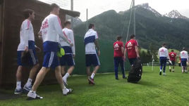 Сегодня сборная осталась без Дзюбы, Дзагоева и Смолова