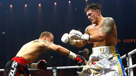 Александр УСИК (справа).