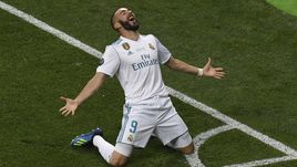 Суббота. Киев. "Реал" - "Ливерпуль" - 3:1. Карим БЕНЗЕМА отметился курьезным голом.