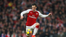 Месут Езил: счастливый распасовщик и поклонник Зидана