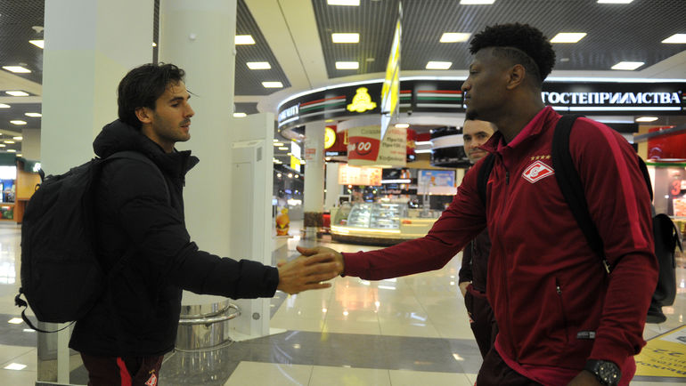 Хавьер НОЙЯ САЛЬСЕС (справа) и ЗЕ ЛУИШ. Фото Никита УСПЕНСКИЙ Хавьер НОЙЯ САЛЬСЕС (справа) и ЗЕ ЛУИШ. Фото Никита УСПЕНСКИЙ