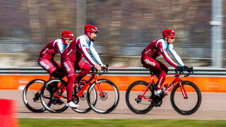 Как заработать на велоспорте. Как заработать на велоспорте.