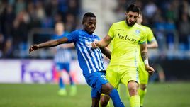 Самюэль ЖИГО (справа).