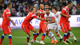 Вторник. Москва. Россия - Турция - 1:1. Игра сборной России в матче против Турции не успокоила болельщиков.