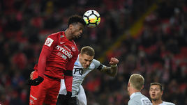 Кто лучше всех играет головой в РФПЛ? 