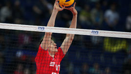 Капитан сборной России Игорь КОБЗАРЬ.