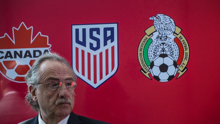 Президент Федерации футбола Мексики Десио де МАРИЯ. Фото AFP Президент Федерации футбола Мексики Десио де МАРИЯ. Фото AFP