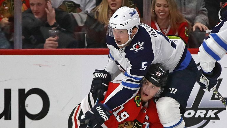 Дмитрий КУЛИКОВ (№ 5). Фото AFP Дмитрий КУЛИКОВ (№ 5). Фото AFP