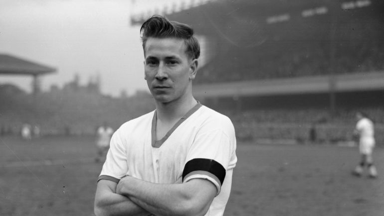 Бобби ЧАРЛЬТОН. Бобби ЧАРЛЬТОН.