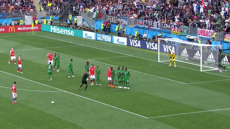 Россия - Саудовская Аравия: гол Александра Головина. Россия - Саудовская Аравия: гол Александра Головина.