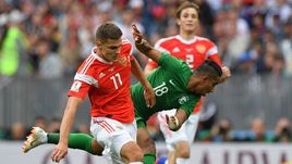 Четверг. Москва. Россия - Саудовская Аравия - 5:0. Команда Станислава Черчесова показала великолепную игру в матче открытия чемпионата мира.