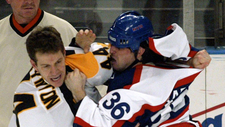 Ник БОЙНТОН (слева). Фото REUTERS Ник БОЙНТОН (слева). Фото REUTERS