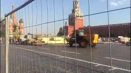 На Красной площади устанавливают футбольное поле