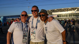 Понедельник. Волгоград. Болельщики перед матчем Тунис – Англия.