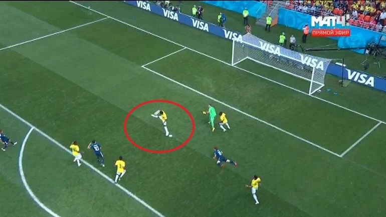 Пенальти в ворота Колумбии. Пенальти в ворота Колумбии.