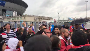 Огонь от египетских фанатов