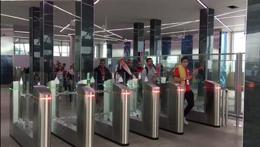 Болельщики Египта по пути на стадион "Санкт-Петербург"